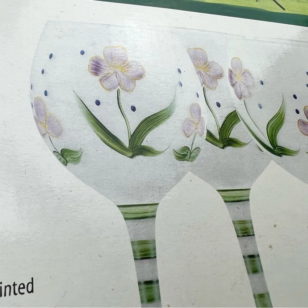 Flora Hand Painted Wine Glass Floral NEW Set of 4 VTG European Summer Coastal
